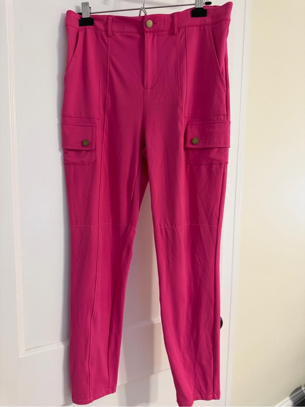Halara DayStretch High Waisted Zipper Pockets Solid Skinny Cargo Pants